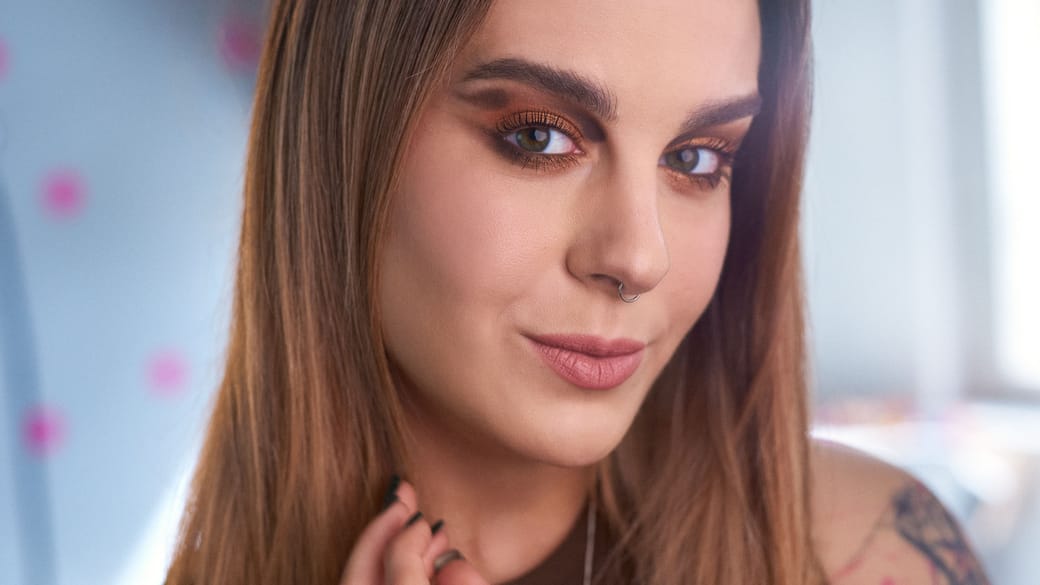 smokey eyes