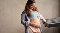 Cosmetics for expectant mothers