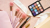 make-up gifts MASS