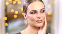 maquillage violet irrésistible pour les fetes